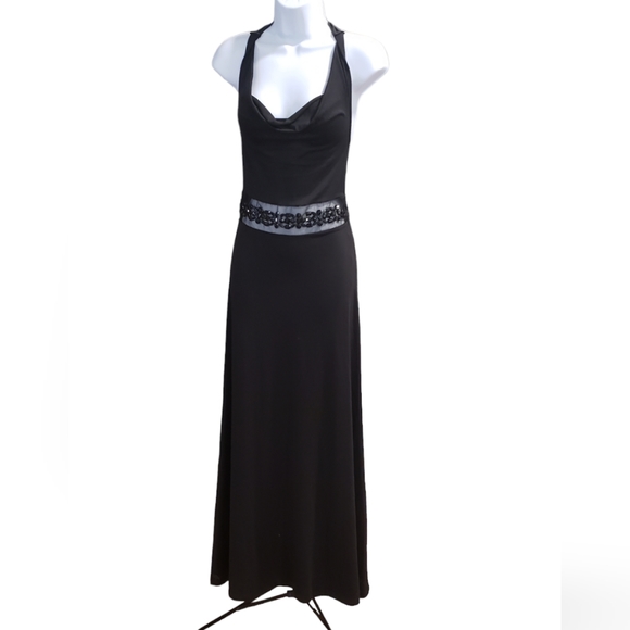 Frederick's of Hollywood Dresses & Skirts - Nice scoop neck dress by Fredrick's of Hollywood